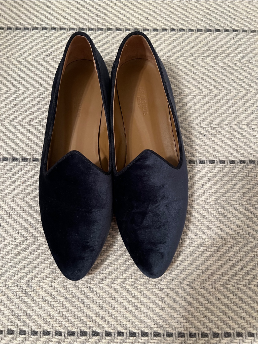 Le Monde Beryl Velvet Loafers, Size 38